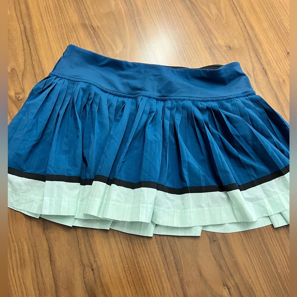 lululemon athletica Blue and White Pleated Mini Skirt